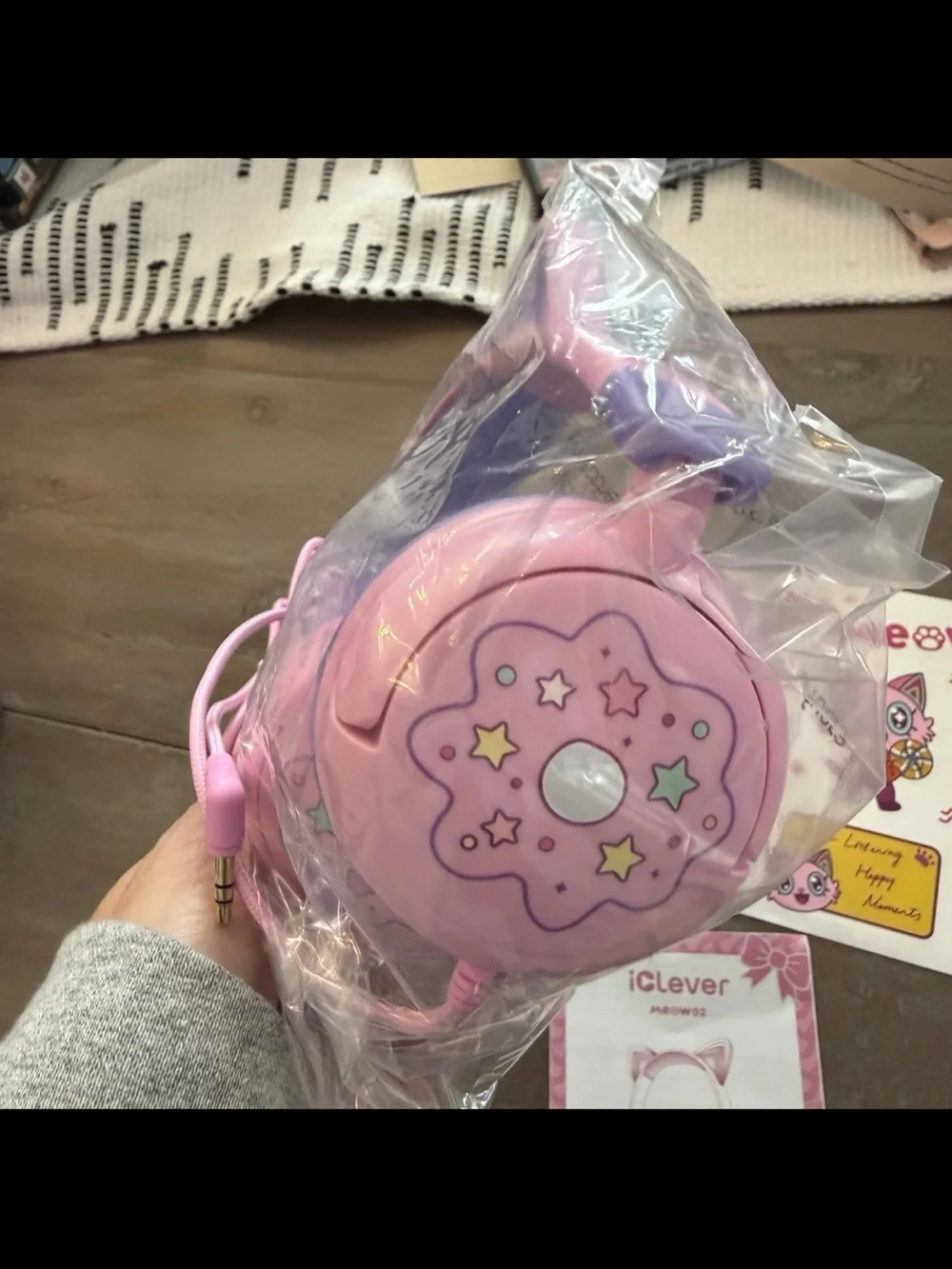 New iClever Meow Lollipop Wired Headphones Purple And Pink With Stickers new